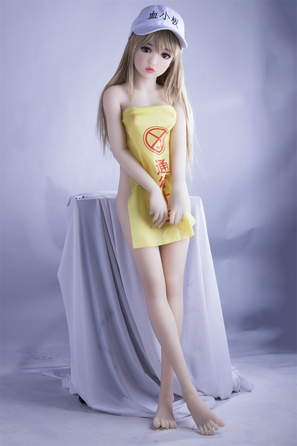 100cm Standing Petite Sex Doll – Small Chest, Natural Skin, Black Eyes, Long Golden Hair – Realistic Compact Companion for Everyday Pleasure